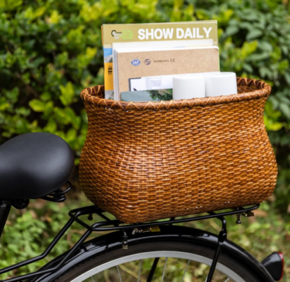Canasto Trasero de Bicicleta de Ratán con Cubierta Impermeable 🏕️🚲 - Imagen 9