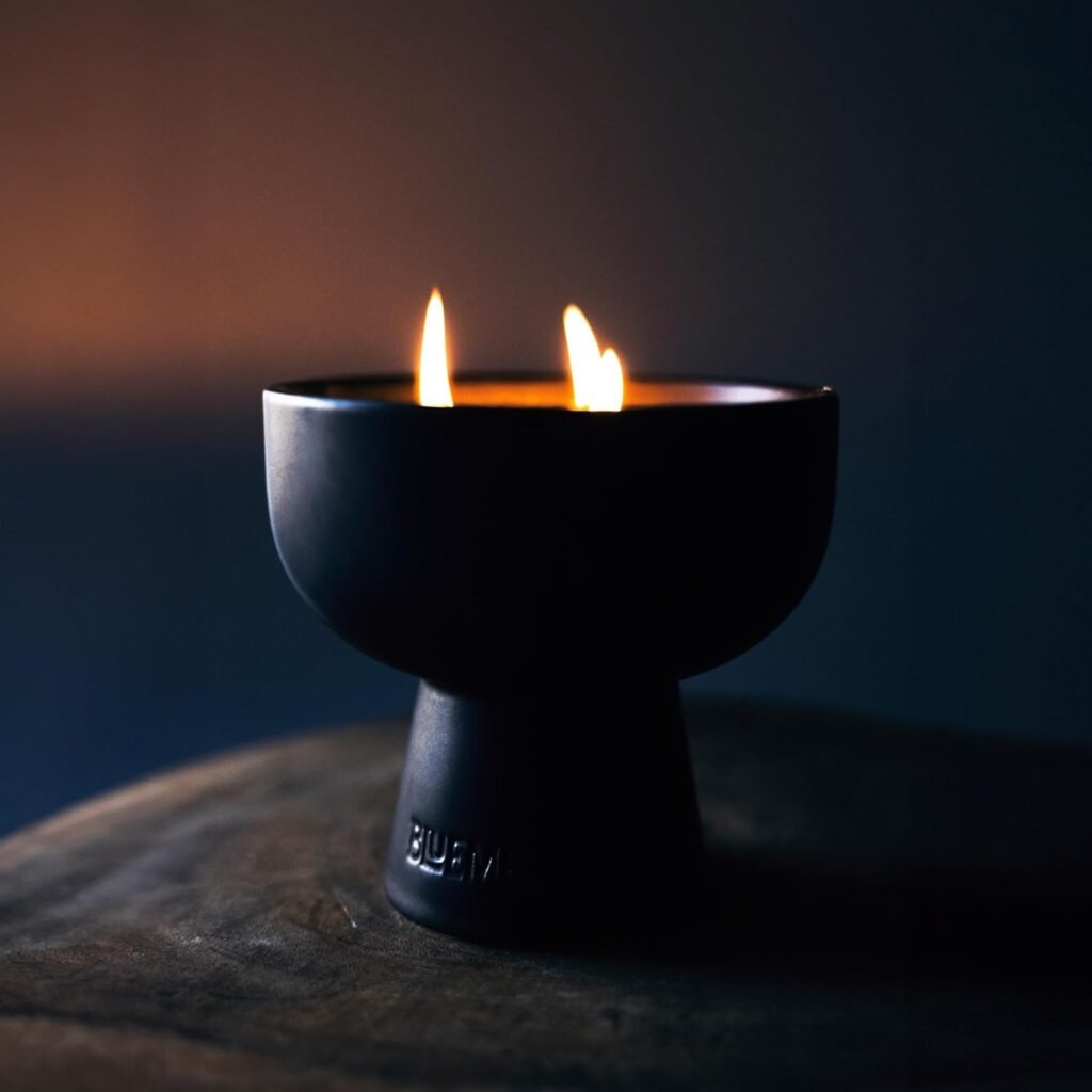 Vela Aromática Reutilizable en Envase de Cerámica con Cortapabilo – Aroma Sensual Frambuesa, Rosa y Malvavisco 🕯️🌹🍬